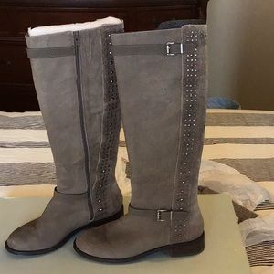 Jessica Simpson decorative boots